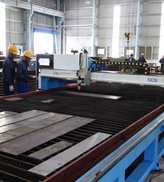 Máy cắt tấm Gas/Plasma CNC AMG model S