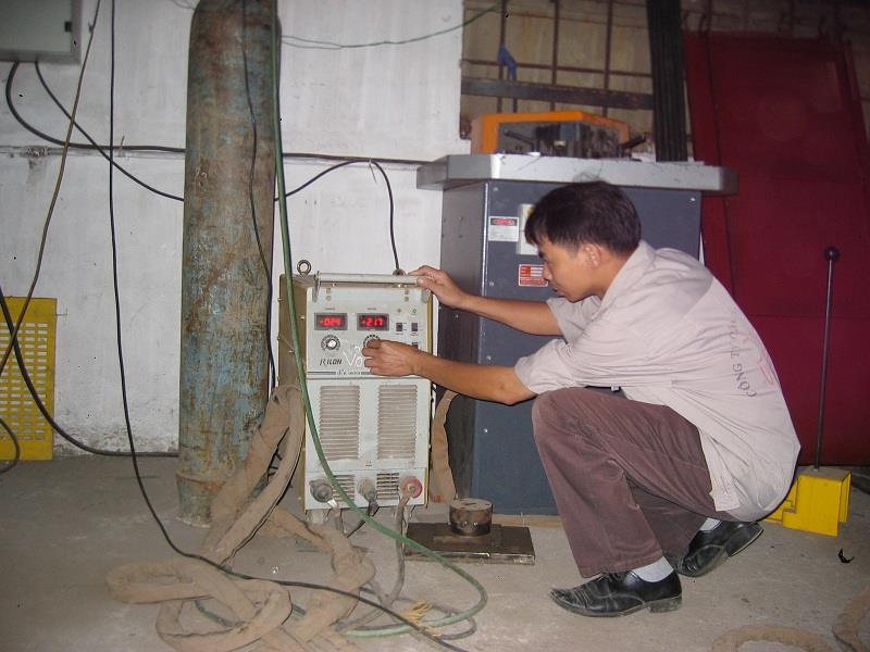 Bảo dưỡng, sửa chữa các loại máy hàn bán tự động